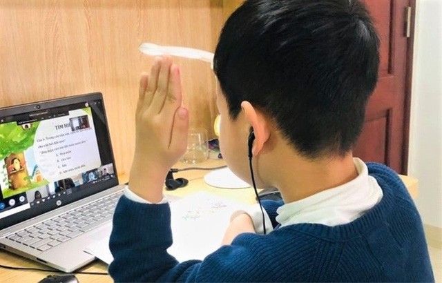 Học Trực Tuyến, Không Chỉ Trong Trường Học - Tuổi Trẻ Online