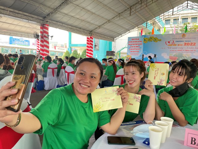 Tết ấm của người ở lại - Ảnh 5.