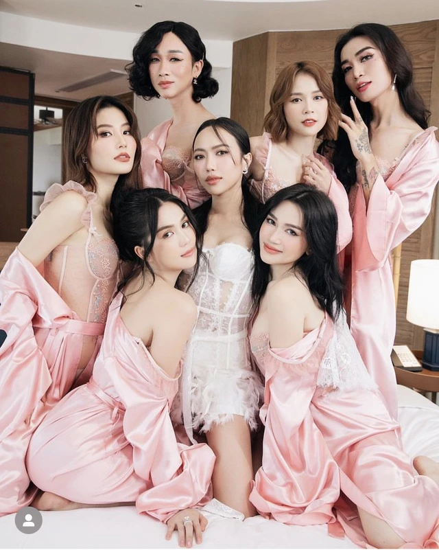 BB Trần, Hải Triều làm phù dâu cho đám cưới Diệu Nhi - Anh Tú - Ảnh 1.