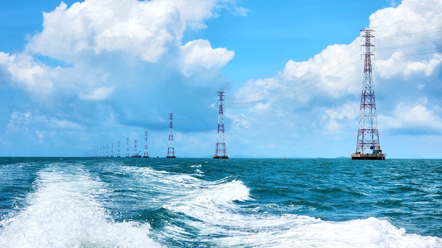 Công trình đường dây 220kV Kiên Bình - Phú Quốc hoàn thành giai đoạn 1 - Ảnh 2.