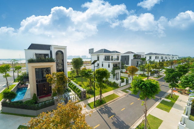Tìm kênh trú ẩn an toàn cho dòng tiền cuối năm 2022 - Ảnh 2.