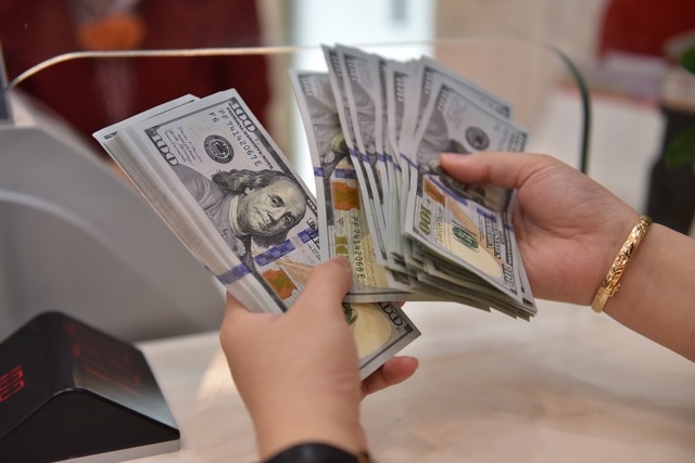 Thống đốc Ngân hàng Nhà nước: ‘Trong ngắn hạn có thể phải lựa chọn đánh đổi giữa các mục tiêu’ - Ảnh 1.