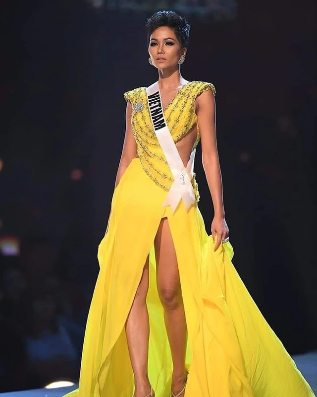 Miss Universe vừa đổi chủ, HHen Niê được trao ngay danh hiệu á hậu 3 - Ảnh 1.