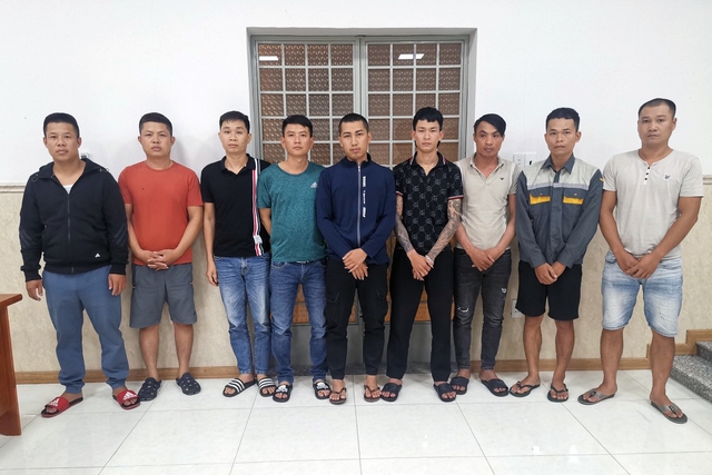 Bắt 24 nghi phạm cho công nhân, tiểu thương vay lãi suất 20-60%/tháng - Ảnh 1.