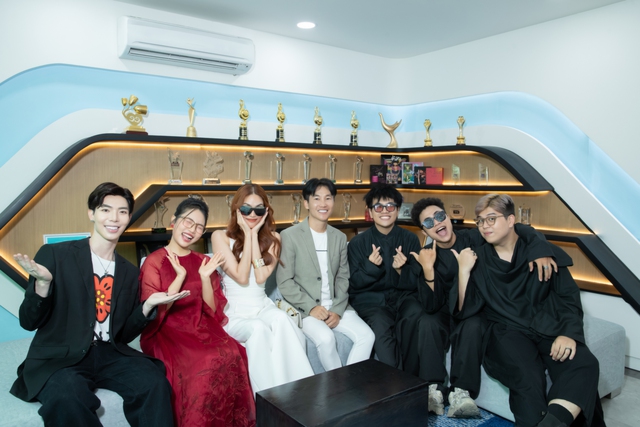 Hé lộ danh tính Mr. Chông Chênh của loạt tân chủ tịch V-pop - Ảnh 7.
