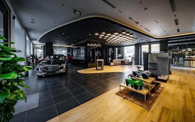 Showroom Mercedes-Benz độc đáo bậc nhất Đông Nam Á ra mắt tại Hà Nội - Ảnh 2.
