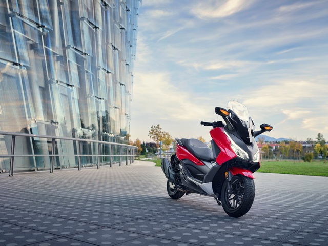 Lộ diện nhiều mẫu xe mới của Honda tại triển lãm EICMA - Ảnh 5.
