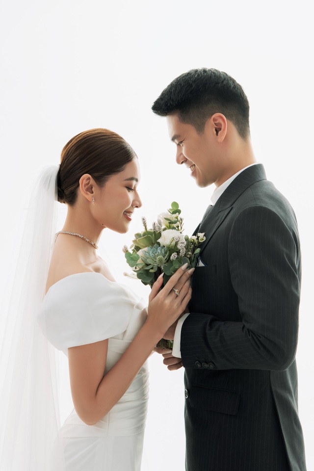 Cộng đồng mạng nhầm lẫn chồng doanh nhân của á hậu Thùy Dung là người mẫu - Ảnh 2.