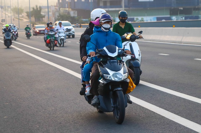 Thời tiết hôm nay 15-12: Nam Bộ có nơi dưới 19 độ, trời mù, Bắc Bộ rét đậm - Ảnh 1.
