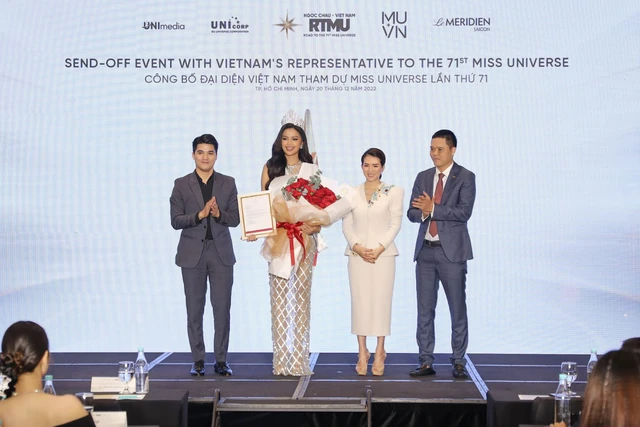 Ngọc Châu mang Chiếu Cà Mau sang Mỹ chinh chiến Miss Universe 2022 - Ảnh 1.