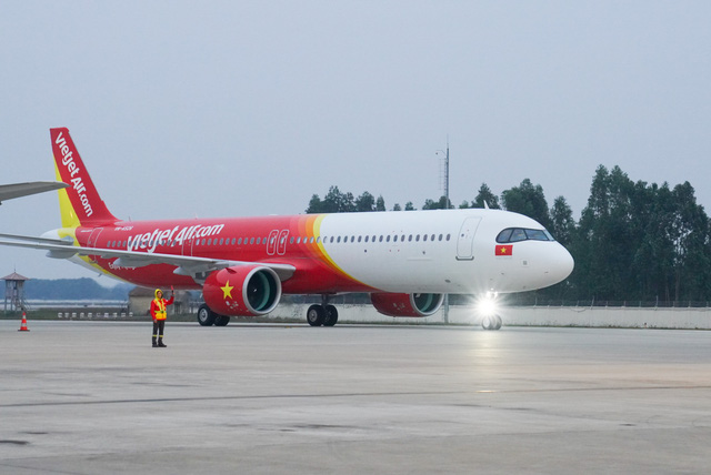 Tổng hợp Airbus A321 Mô Hình Máy Bay Vietjet giá rẻ bán chạy tháng 82023   BeeCost