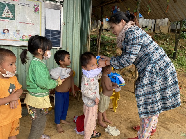 Người mẹ đặc biệt ở trường toàn không - Ảnh 1.