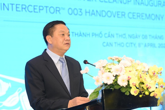 Cần Thơ chính thức tiếp nhận Hệ thống làm sạch sông ngòi Interceptor 003 - Ảnh 1.
