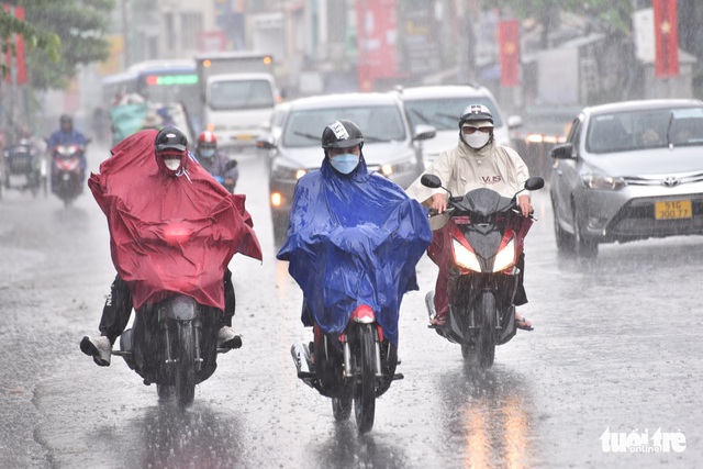 Miền Nam và TP.HCM mưa giảm, vùng mưa tập trung ở biên giới Tây Nam - Ảnh 1.
