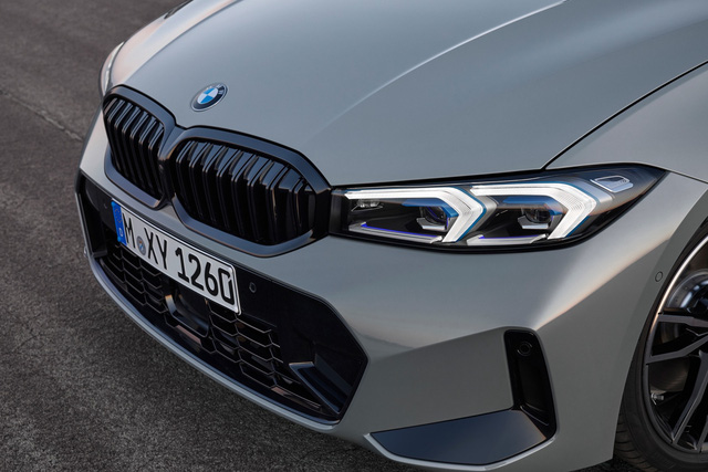  Lanzamiento de la serie BMW
