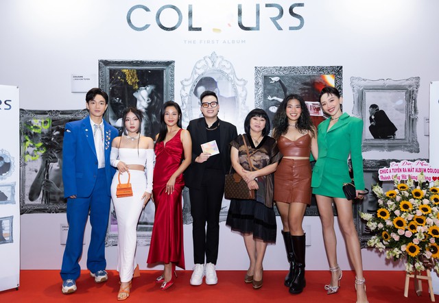 Thủy Tiên - Công Vinh bức xúc vì bị lợi dụng; Album của Hứa Kim Tuyền được khen ngợi - Ảnh 2.