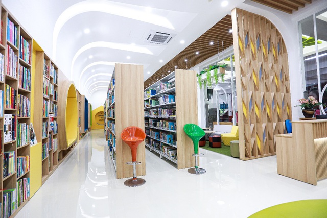 Hơn 94% học sinh Asian School miễn thi ngoại ngữ kỳ thi tốt nghiệp THPT - Ảnh 3.