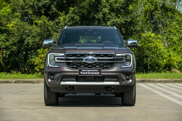  Ford Everest de nueva generación lanzado en Vietnam Cambio integral, precio desde , mil millones de dong