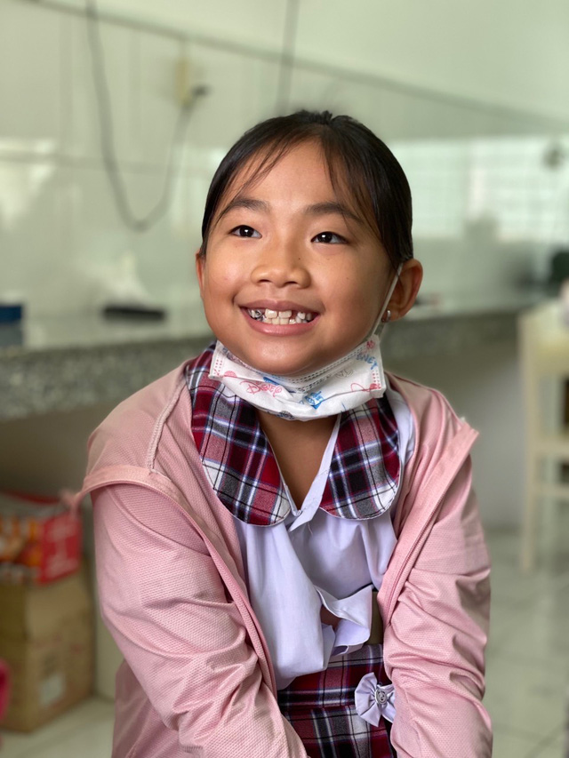 Mang nụ cười đến cho 1.000 trẻ ở Trà Vinh - Ảnh 4. Mang nụ cười đến cho 1.000 trẻ ở Trà Vinh - Ảnh 4.