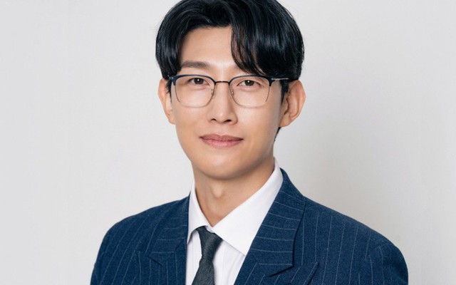 ‘Nữ luật sư kỳ lạ Woo Young Woo’ giúp Kang Ki Young tìm đúng vai cho sự nghiệp cất cánh - Ảnh 4.