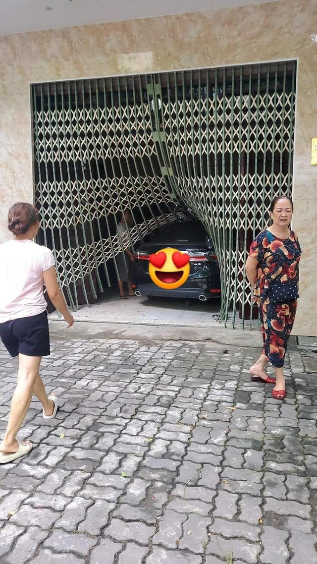 Ảnh vui 5-8: Quên bóp 1 cái, khuyến mãi 2 trạm - Ảnh 2.