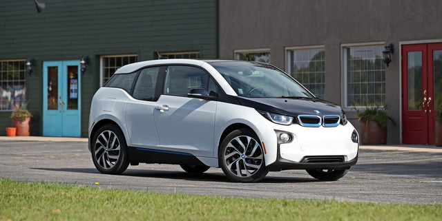BMW chuyển hướng tập trung sản xuất xe điện trong năm nay  MVietQ
