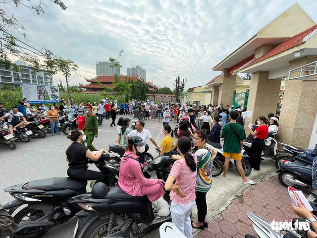 Trường THPT Lê Chân tại Hải Phòng bị yêu cầu hoàn trả tiền vận động vì có dấu hiệu cào bằng - Ảnh 2.