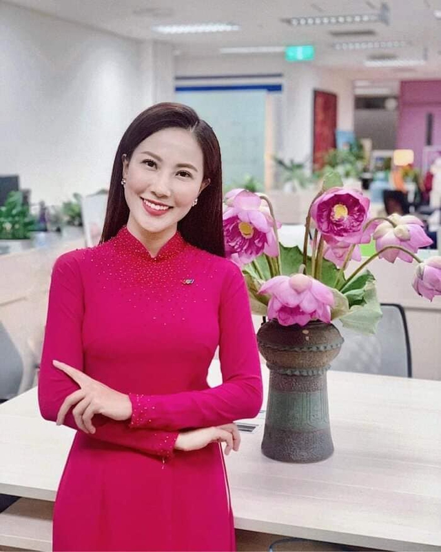MC Quỳnh Hoa xin lỗi sau phát ngôn ngáo ộp về bão Noru - Ảnh 2.