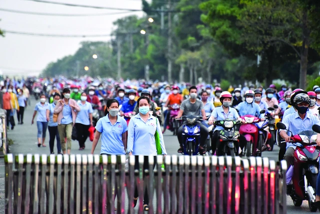 Người di cư và chuyện  hòa nhập với người thành phố - Ảnh 1.