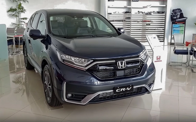 Nhiều ô tô giảm giá trong tháng 9: Honda CR-V ưu đãi gần 120 triệu đồng - Ảnh 1.