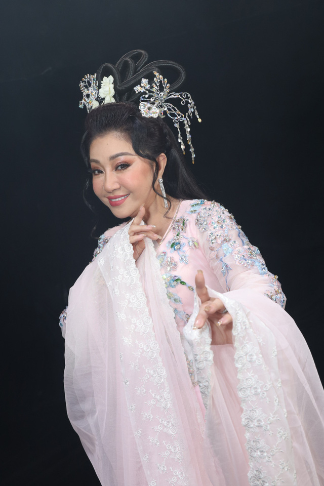 Lân Nhã ra mắt MV nhạc Trịnh, Tăng Duy Tân trở lại với ca khúc gây bão, NSƯT Thoại Mỹ kết hợp với H-Kray - Ảnh 3.
