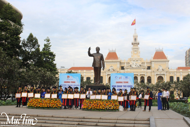 157 học sinh, sinh viên tiêu biểu được tuyên dương- Ảnh 9.