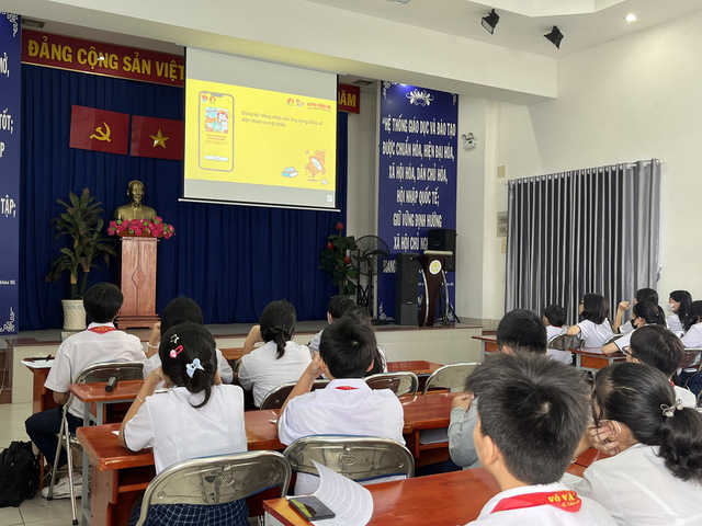 Ngày cuối tuần sôi động ở liên đội Trường THCS Võ Văn Tần - Ảnh 2.