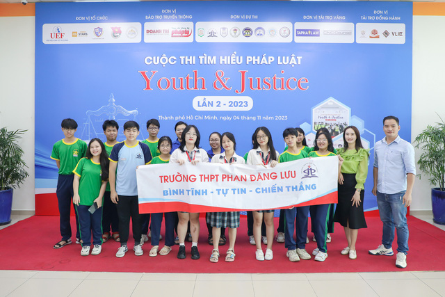 Teen Trường THPT Trưng Vương giành giải nhất cuộc thi Youth & Justice lần 2 năm 2023  - Ảnh 11.