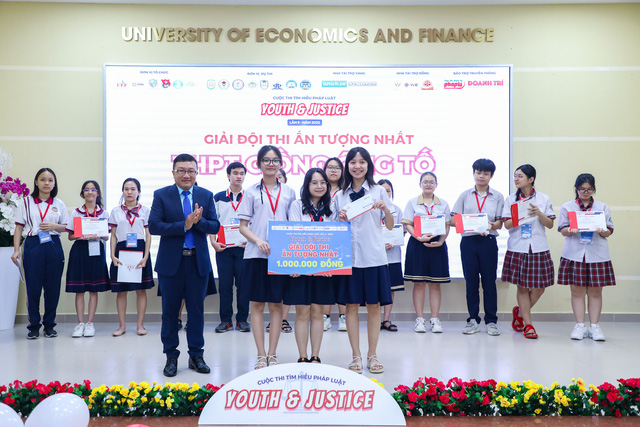 Teen Trường THPT Trưng Vương giành giải nhất cuộc thi Youth & Justice lần 2 năm 2023  - Ảnh 13.