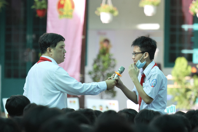 Hơn 1000 học sinh THCS Bình Trị Đông cùng phòng chống bạo lực học đường - Ảnh 7.