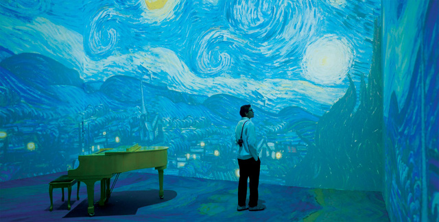 Không gian triển lãm Van Gogh Art Lighting Experience sống động