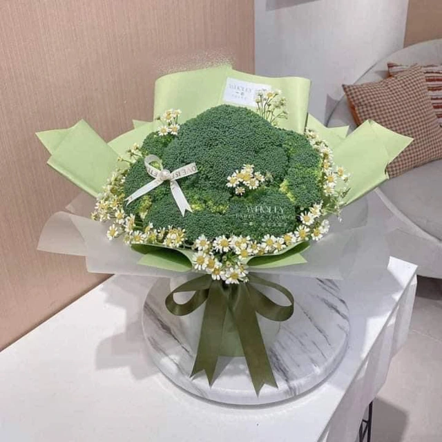 Gợi ý quà Valentine thiết thực cho anh em không biết tặng gì - Ảnh 4.