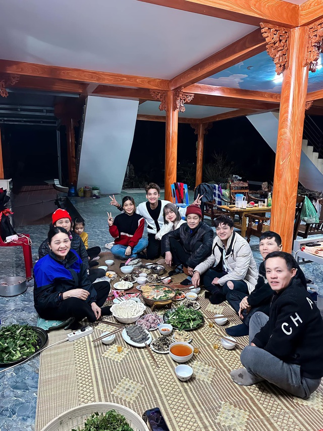 Mạc Văn Khoa hé lộ lý do đón Tết muộn bên gia đình - Ảnh 4.