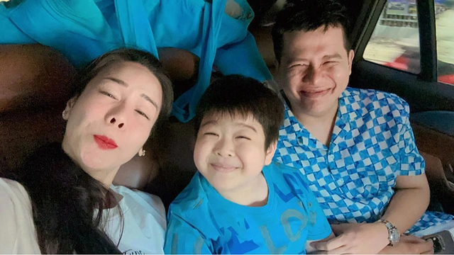 Ảnh vui sao Việt 7-2: Bé Winnie tạo dáng nhí nhảnh chụp hình cùng bố - Ảnh 5.
