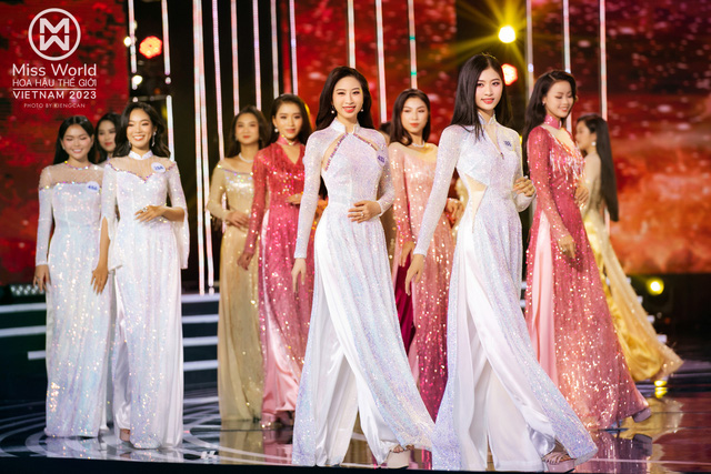 Sân khấu đêm Chung khảo Toàn quốc Miss World Vietnam 2023 lộng lẫy Áo dài của NTK Ngô Nhật Huy   - Ảnh 2.