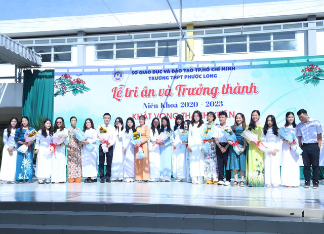Hình ảnh ấn tượng trong ngày lễ tri ân của teen trường THPT Phước Long - Ảnh 3.
