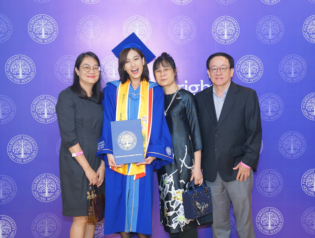 Thảo Tâm tốt nghiệp bằng Danh dự, lọt top 10% GPA ĐH Fulbright - Ảnh 1.