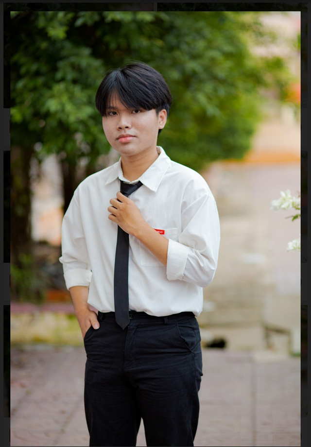 Huỳnh Anh Khôi, chàng thủ khoa tốt nghiệp THPT tỉnh Cà Mau - Ảnh: NVCC.