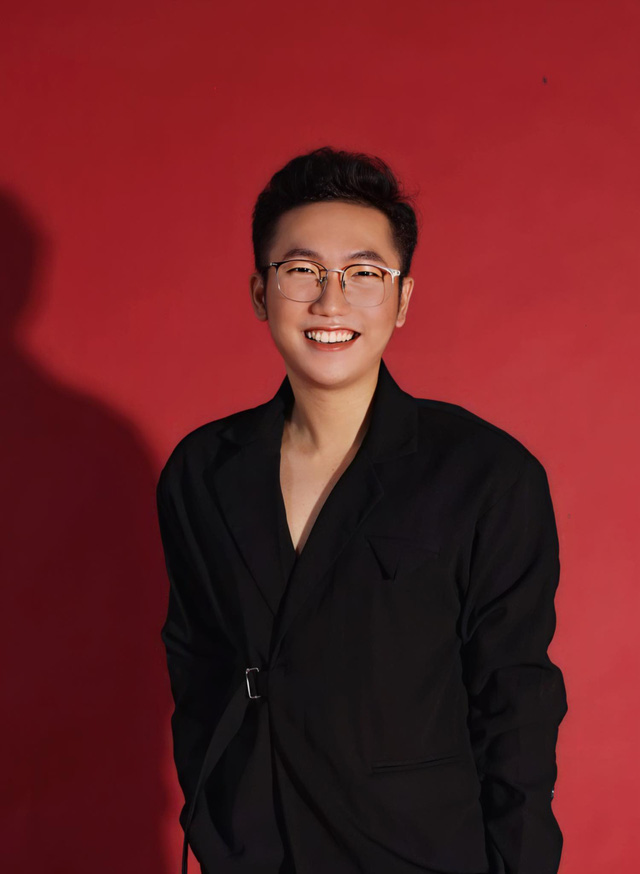 Tấn Phát (Podcaster/Host MC Phát Loa Phường) - Ảnh: NVCC