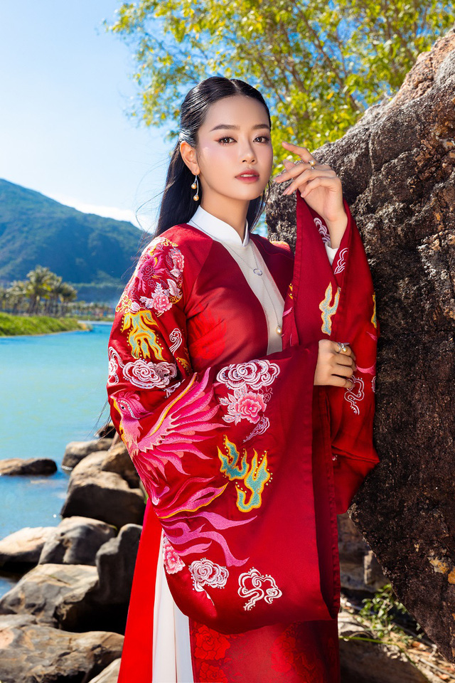 Những “nàng thơ” áo dài của Miss World Vietnam 2023  - Ảnh 1.
