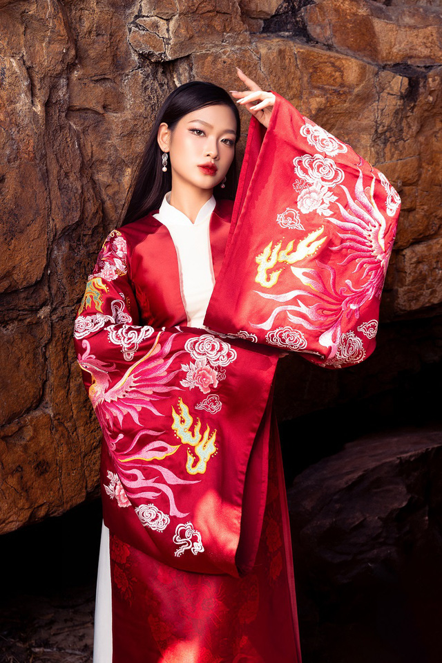 Những “nàng thơ” áo dài của Miss World Vietnam 2023  - Ảnh 8.