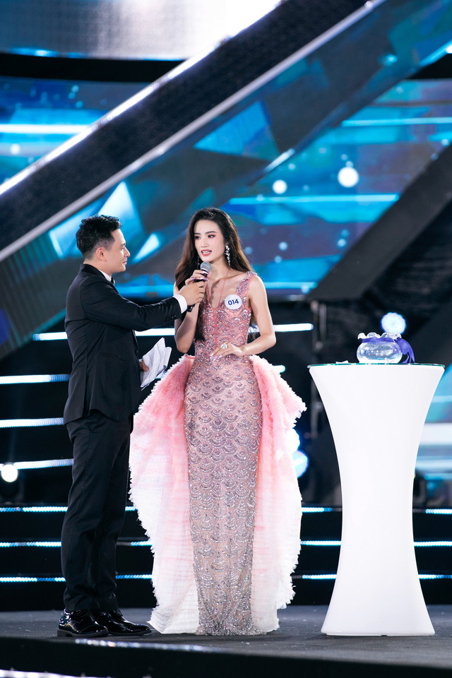 Huỳnh Trần Ý Nhi đăng quang Miss World Việt Nam 2023  - Ảnh 6.