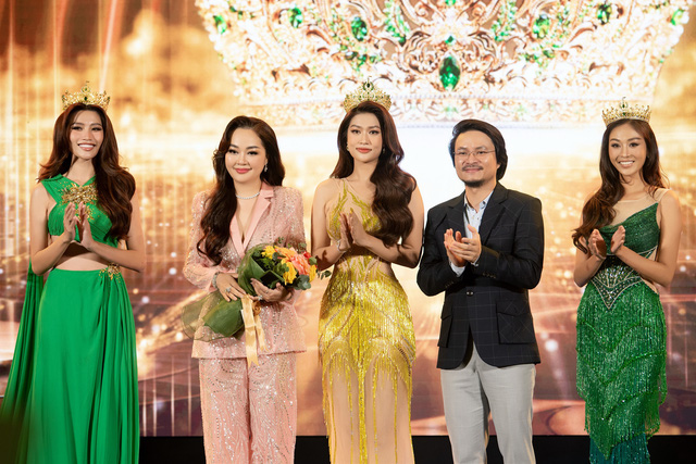 Miss Grand Vietnam 2023: Đoàn Thiên Ân thần thái với đôi cánh hòa bình - Ảnh 1.