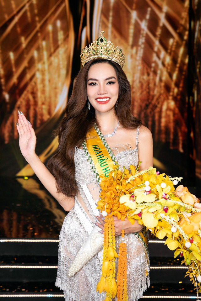 Lê Hoàng Phương đăng quang Miss Grand Vietnam 2023 - Ảnh 6.